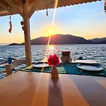 Aphrodite Hotel